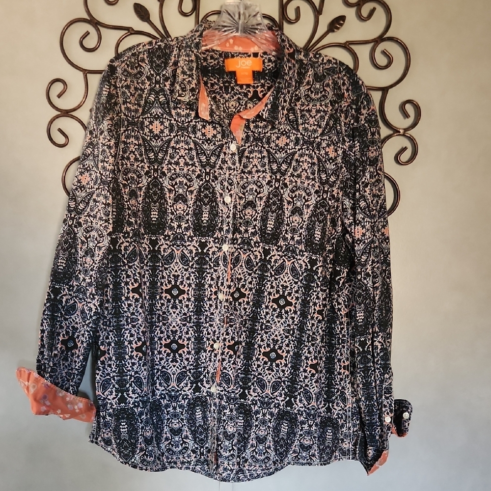 Women's Blue and Orange Patterned Top